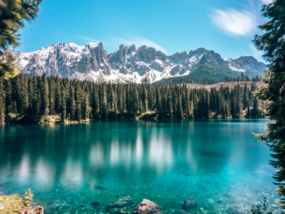 Juwel in Südtirol: Der Karersee